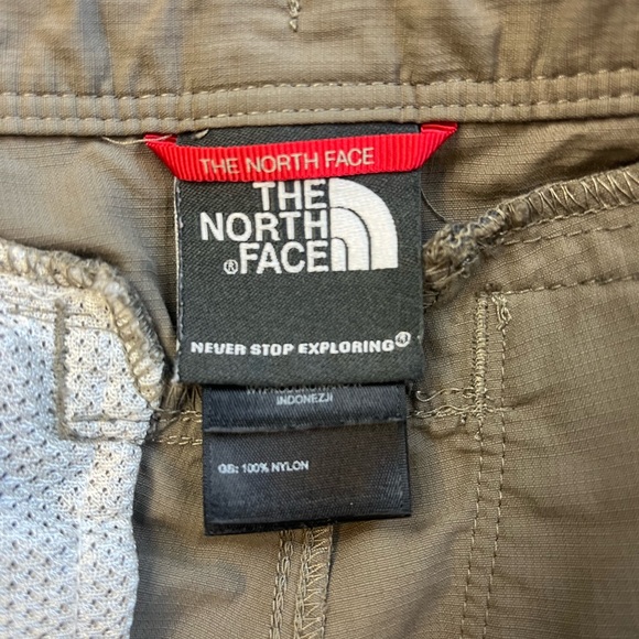 The North Face paramount pants convertible r59-18 - Picture 2 of 4